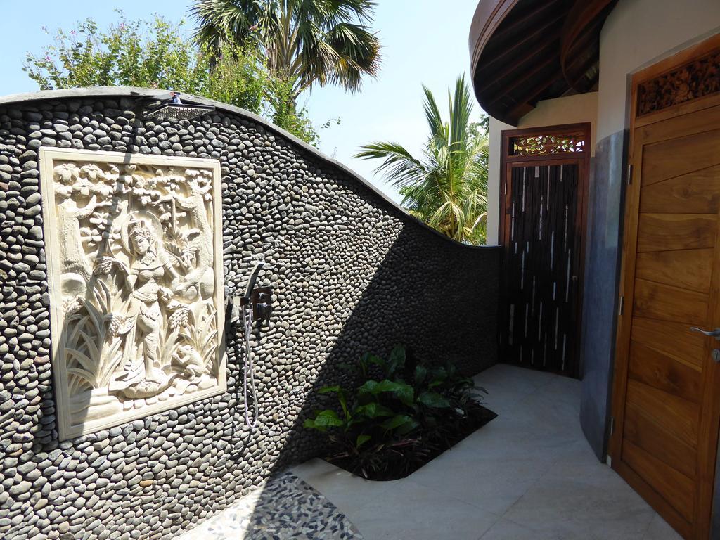 Puri Dajuma Villas Pulukan Exterior photo