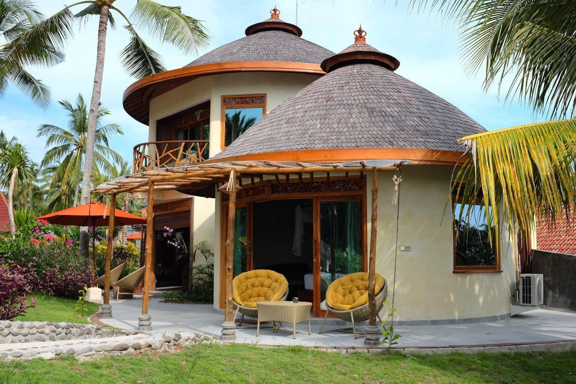 Puri Dajuma Villas Pulukan Exterior photo